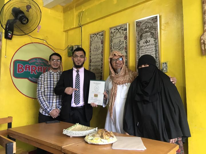 Alhamdulillah! PUCOI Celebrates Barakah Kitchenette's Halal Certification Milestone!